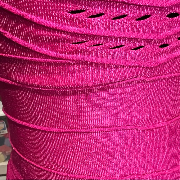 Bebe Ellie Off The Should Perforated Bandage Bodycon Dress in Fucsia Pink Smalll - Picture 7 of 7